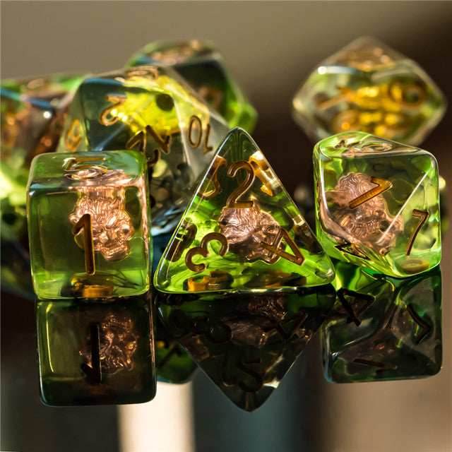 Druid (Wolf Head) Green/gold Dice w/ Golden Wolf Head 7-Dice Set Rpg -