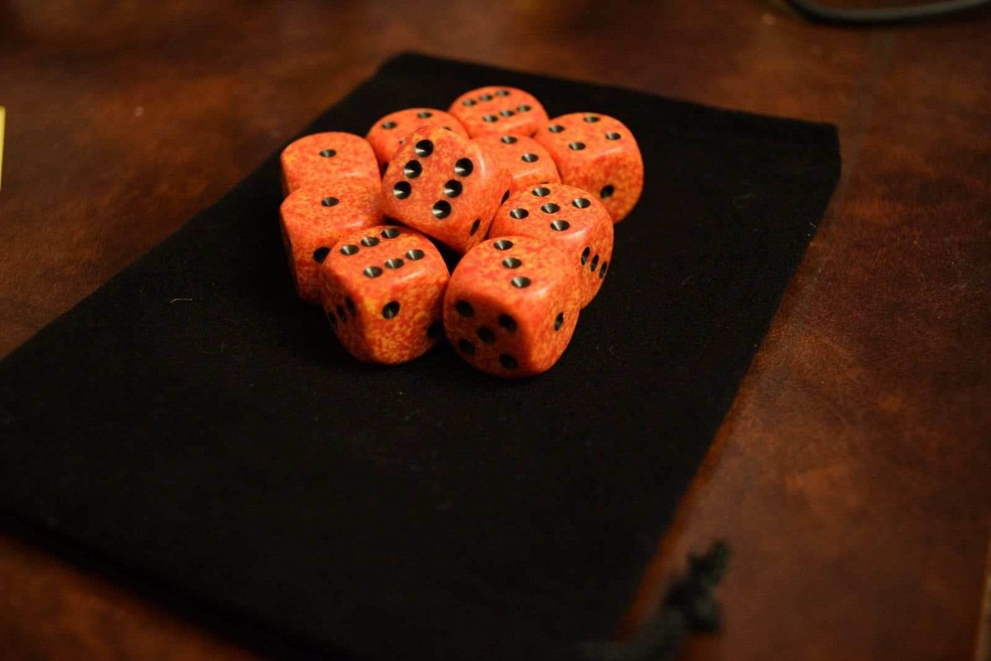 Fire Speckled 16mm D6 Pipped | Sold per die (Orange/Yellow/Blac) -