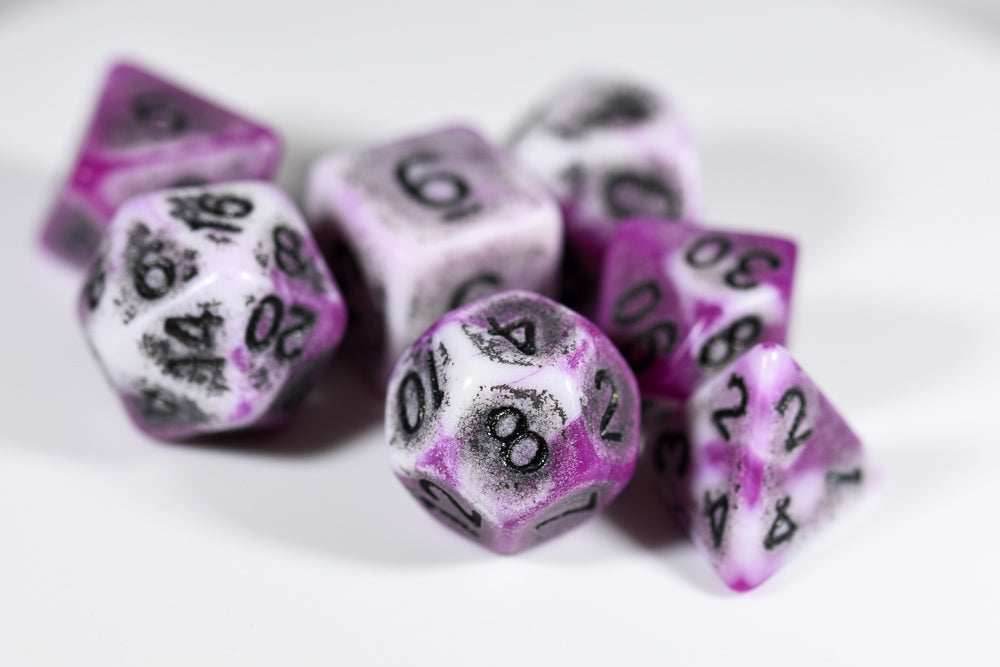 Blend Purple/White Ancient 7-Dice Set -