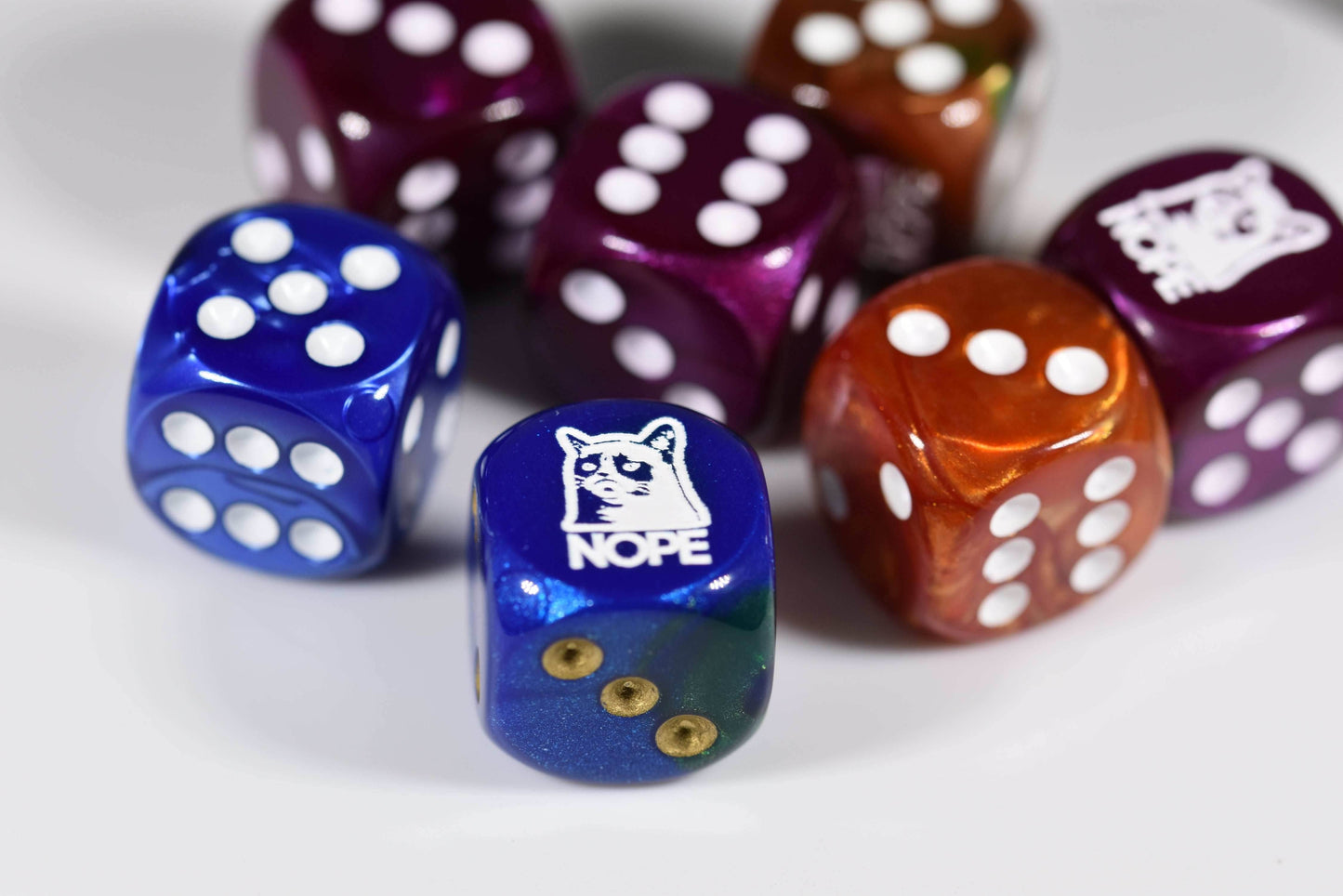 Nope (Grumpy cat) d6 (Custom engraved) Pipped Dice -
