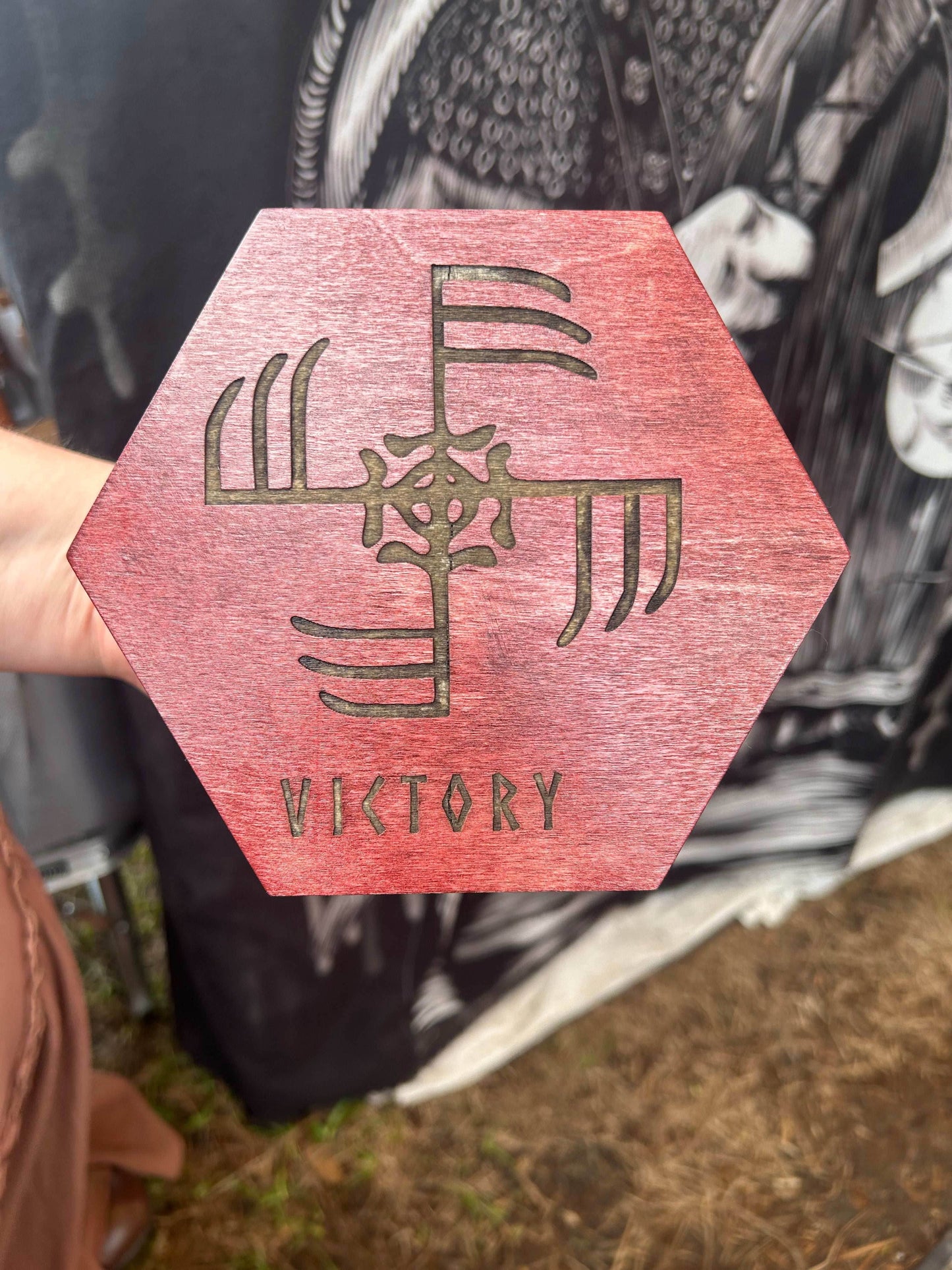 Victory Bindrune Box -