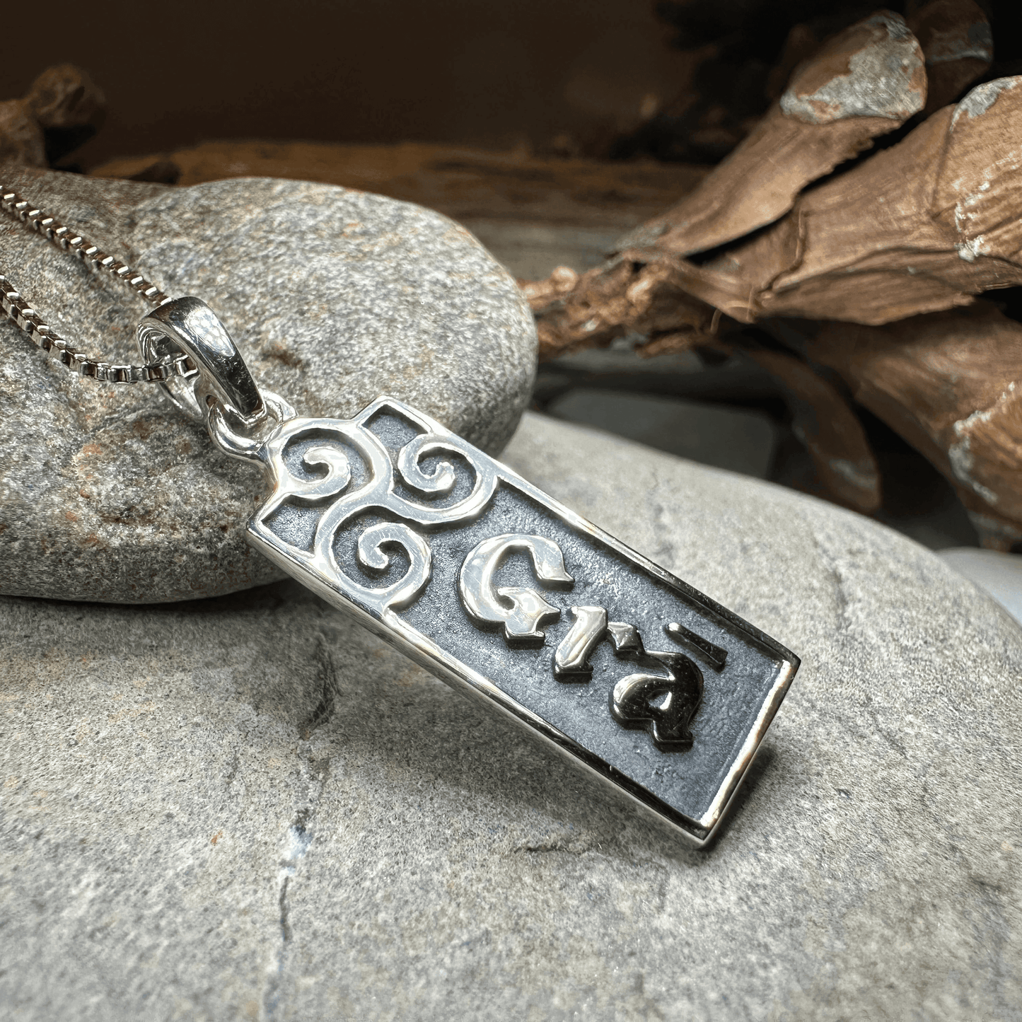 Irish Love Grá Necklace -