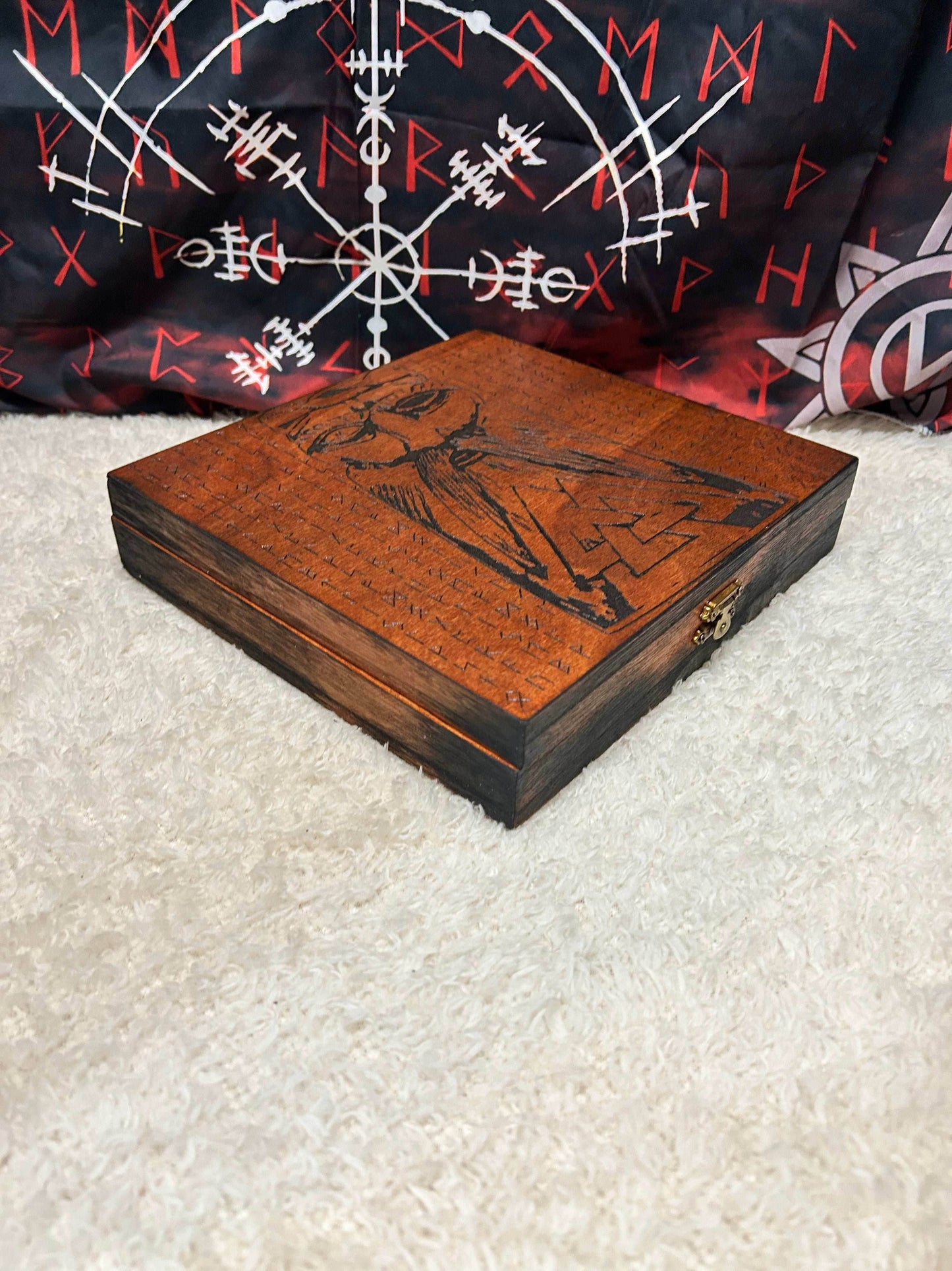 Odin Futhark Box -