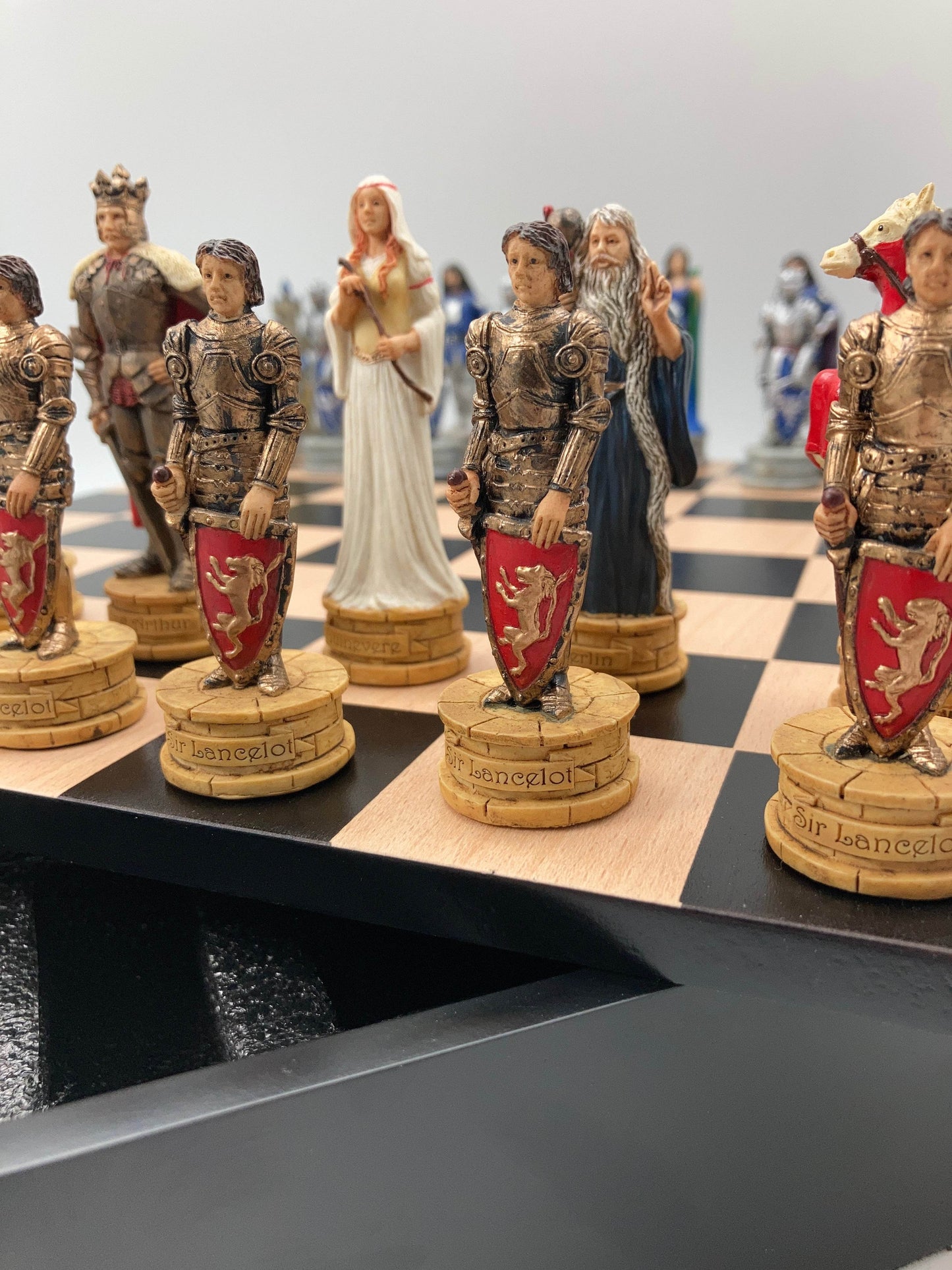 Chess Set - King Arthur Resin Chessmen in Black/Maple Chest -