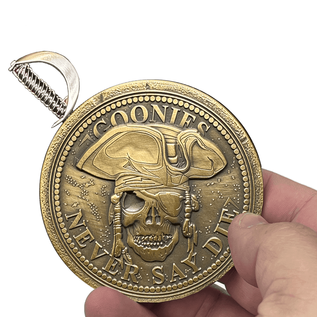 BL17-019 Goonies Never Say Die One Eyed Willy Shield with removable Sword Challenge Coin Set -