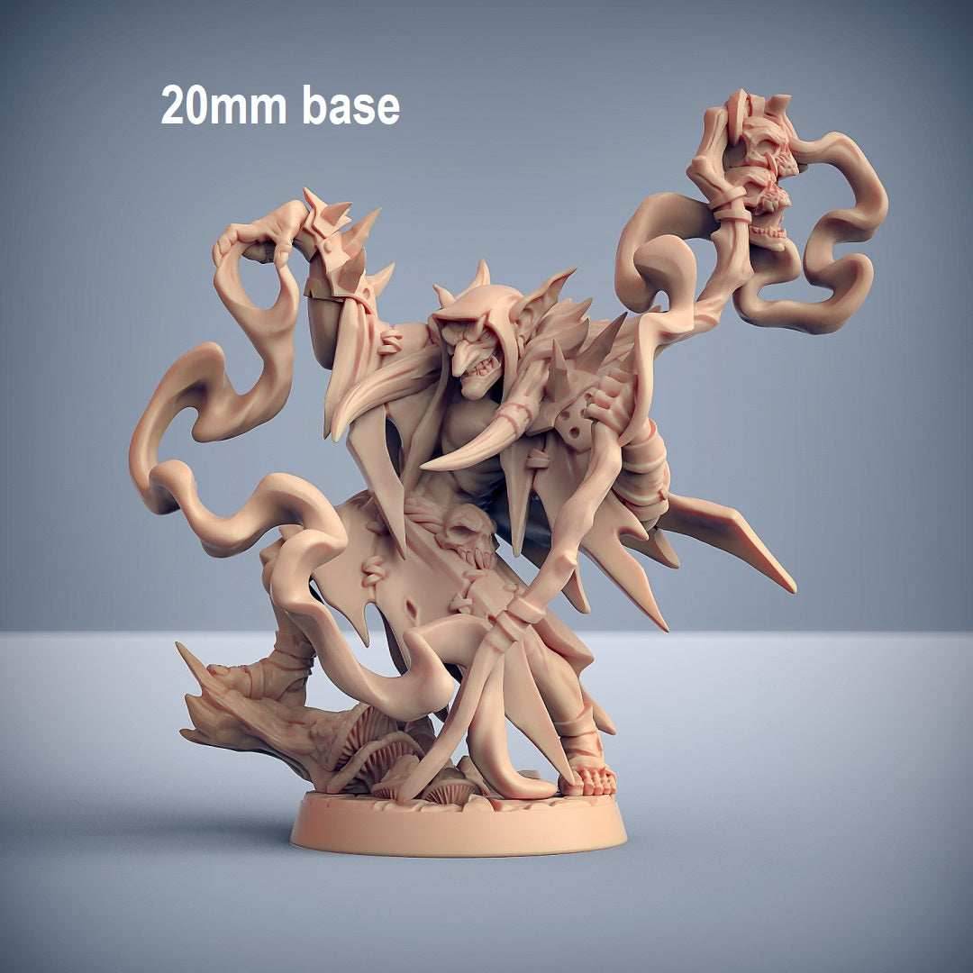 Bogtraz Murkytongue (Male Hobgoblin Shaman) -