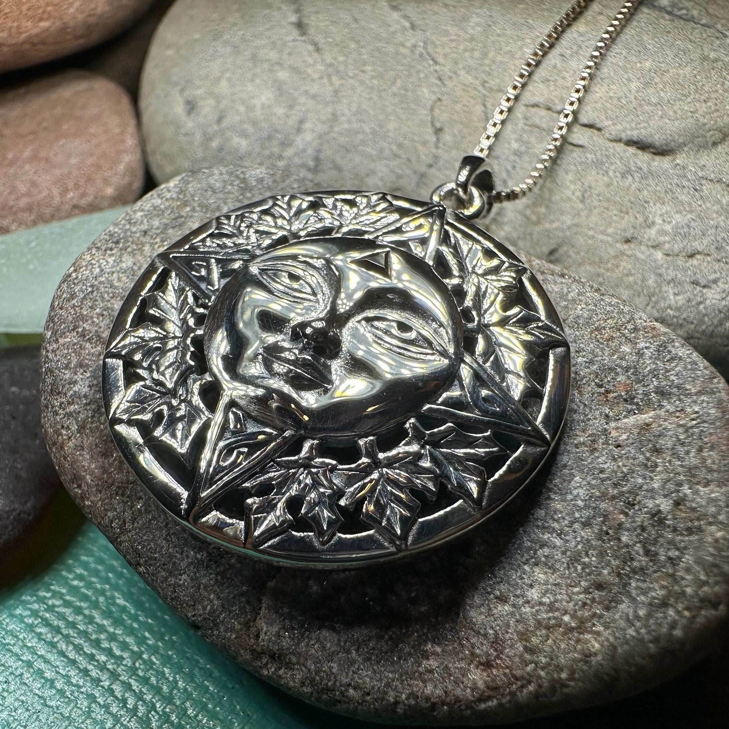 Autumn Sun Necklace - 18