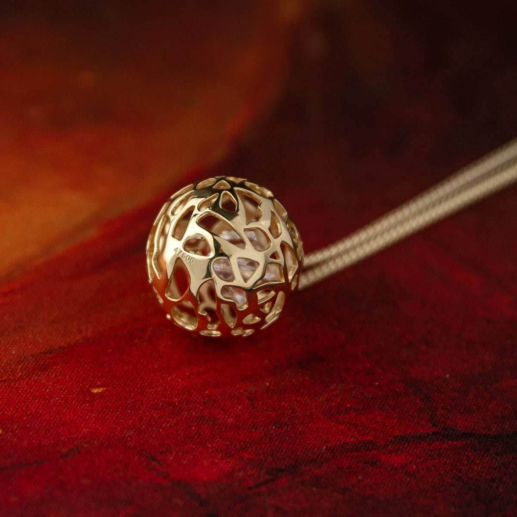 Magic: The Gathering X RockLove Commanders Sphere Necklace - 