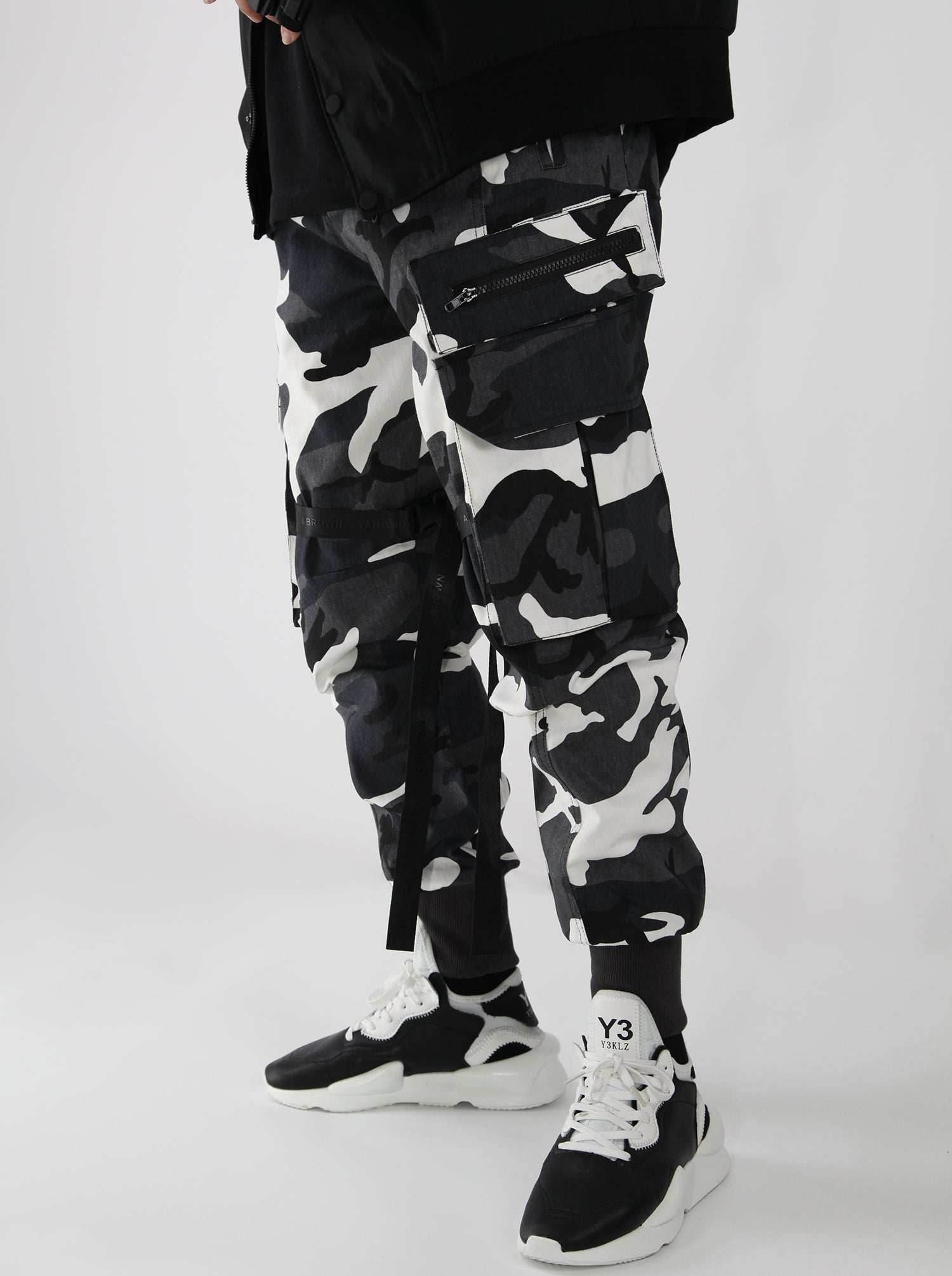 IBP1828 Noble Cargo Pants - Camo / S