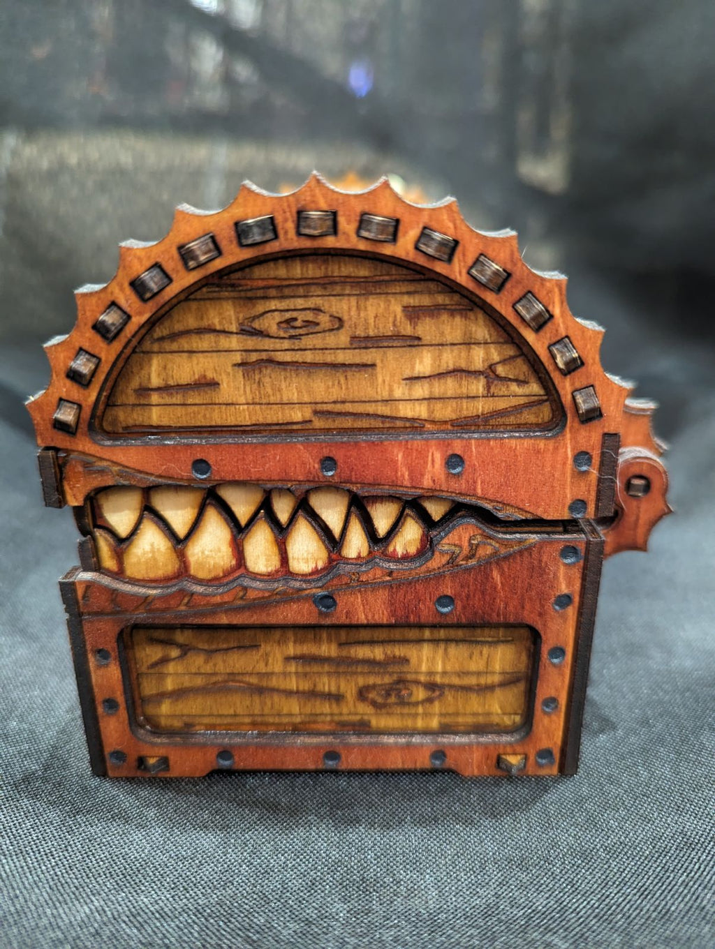 Mimic Dice Chest