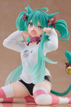 Hatsune Miku Desktop Cute Figure (Cat Ear T-Shirt Ver.) Reissue
