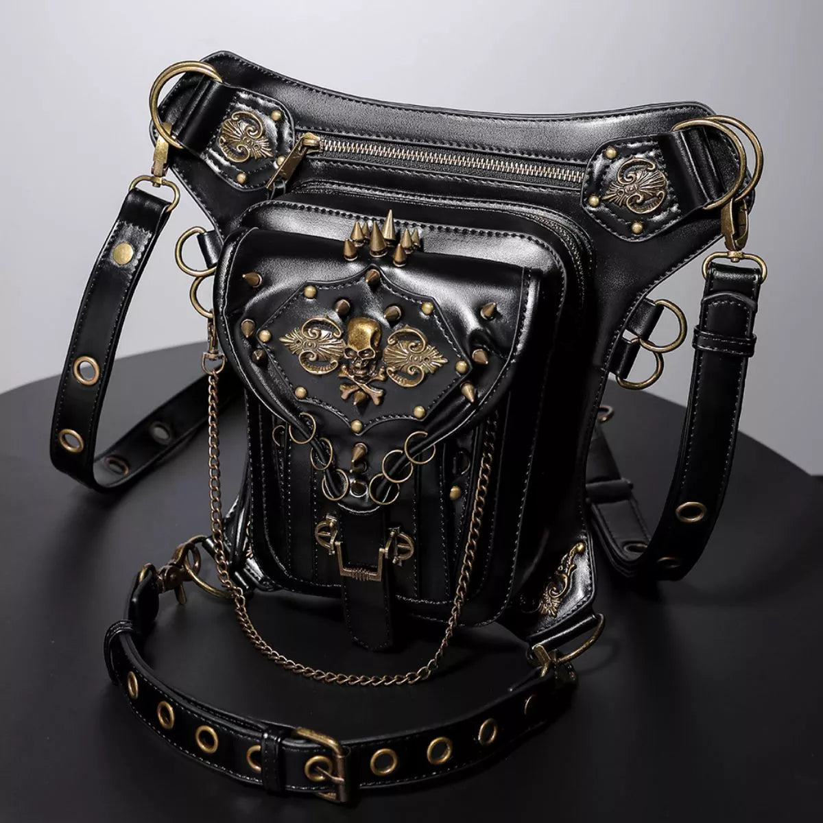 Steampunk Skull Decor Crossbody Bag