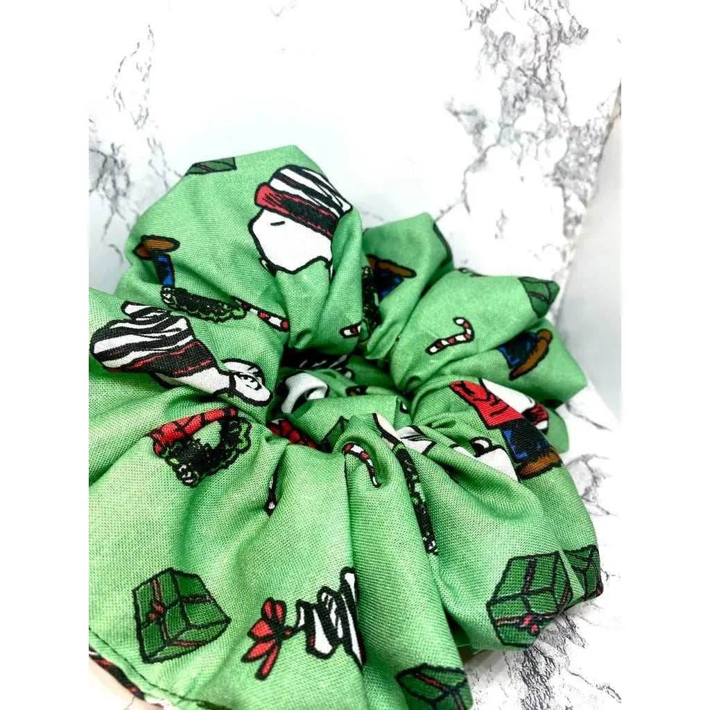 Green Christmas Snoopy Scrunchie - 