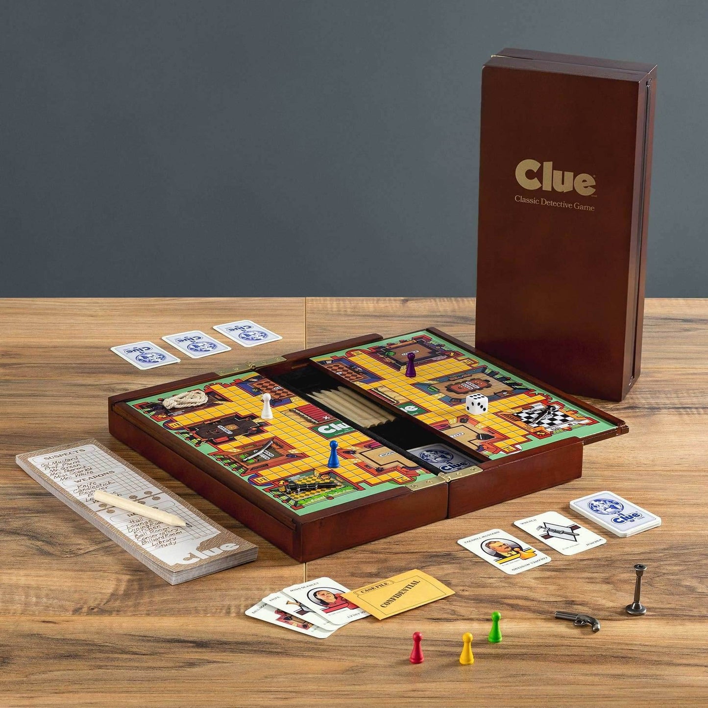 Clue Deluxe Travel Edition - 