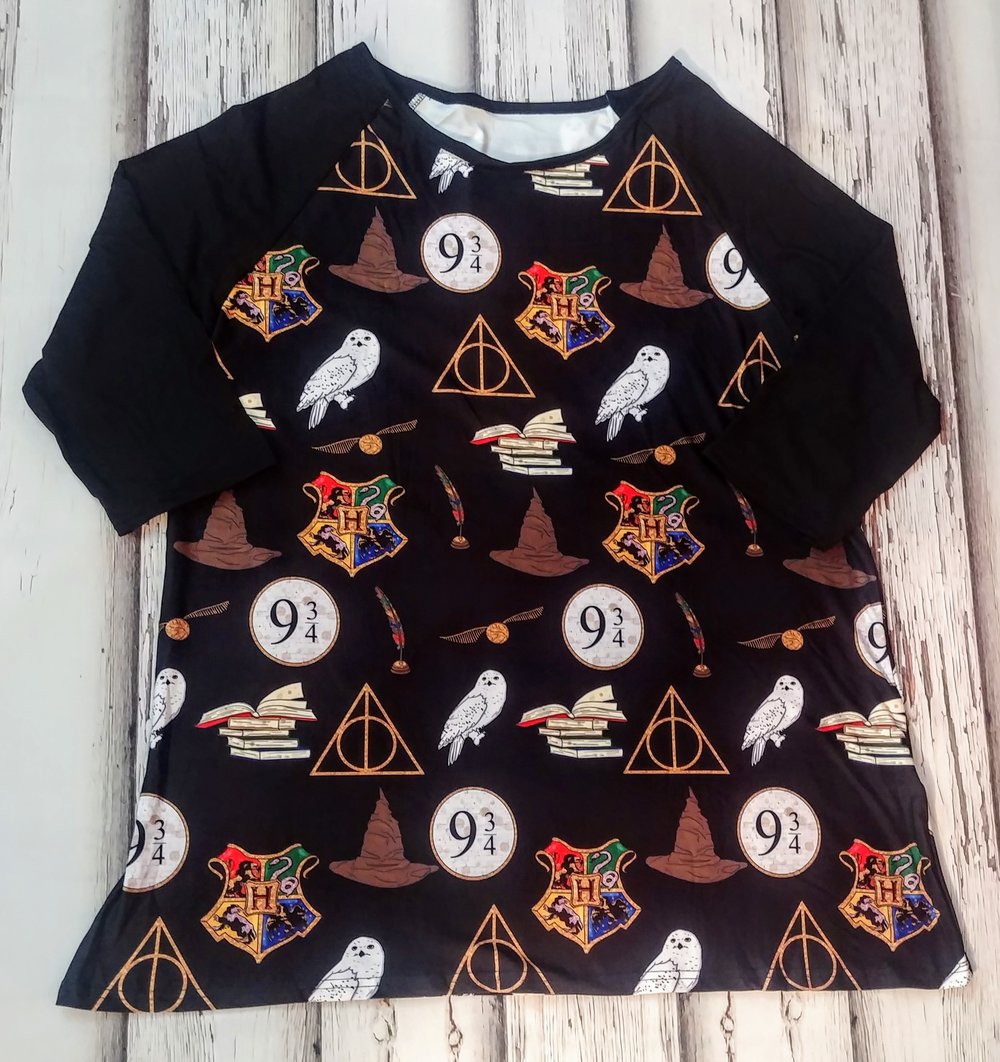 Team P Raglan