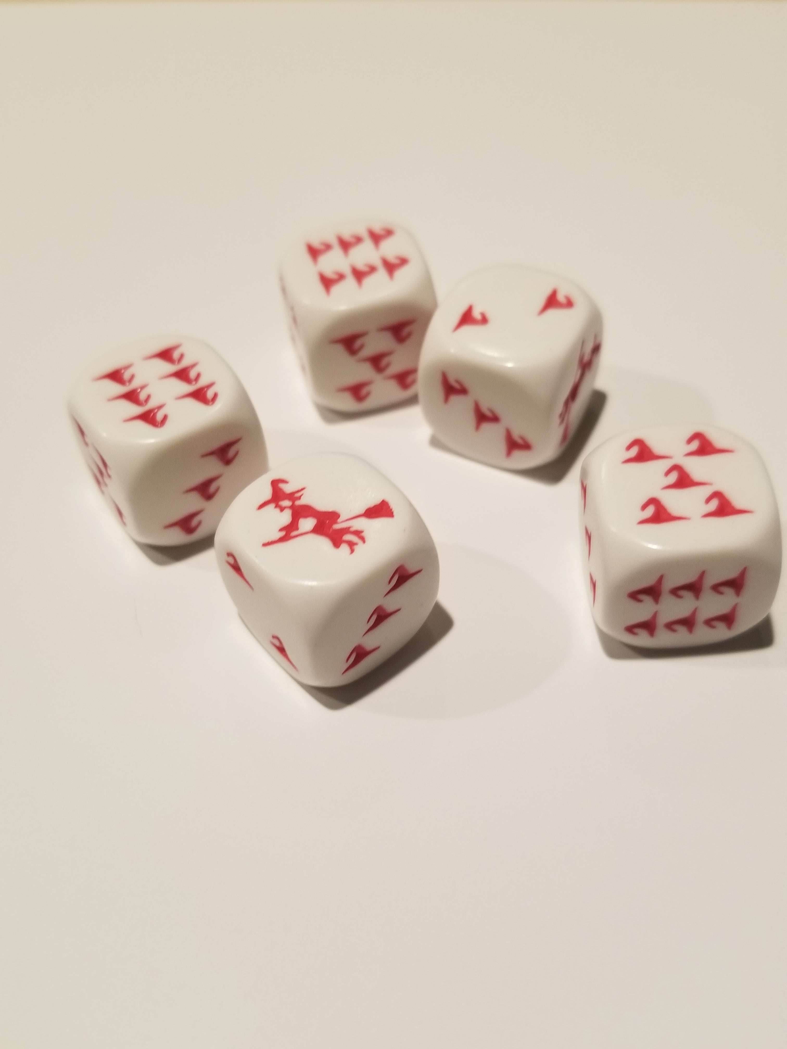 Red Witch and Witch Hats Dice Custom - 1 Die