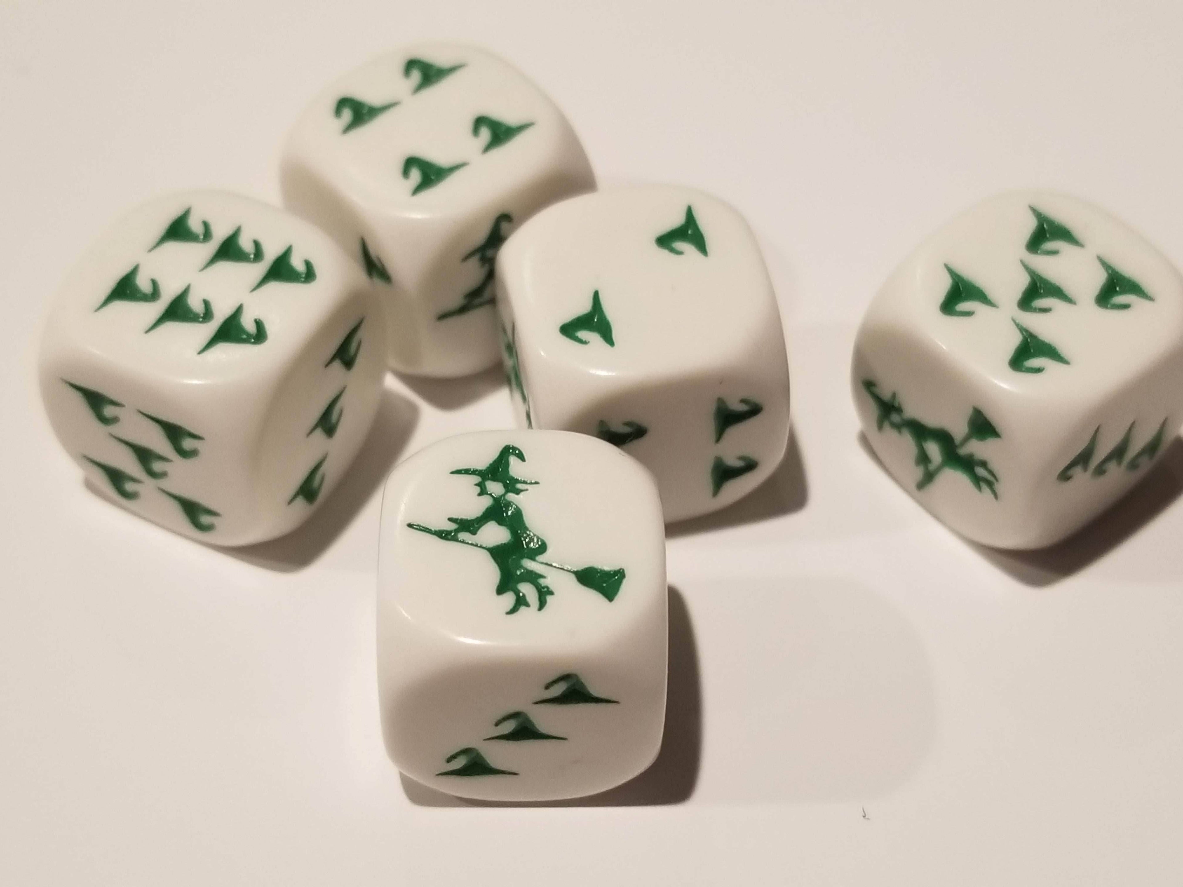 Green Witch Hats Dice Custom 16mm - 1 Die