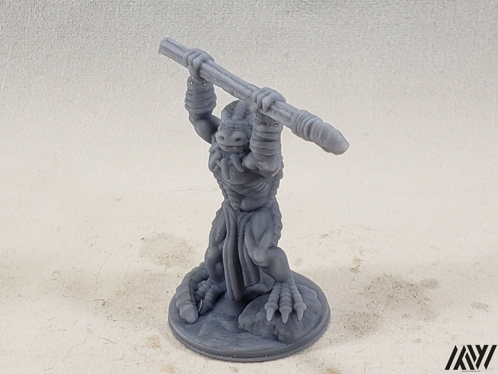 Lizardfolk Warrior with Spear Raised