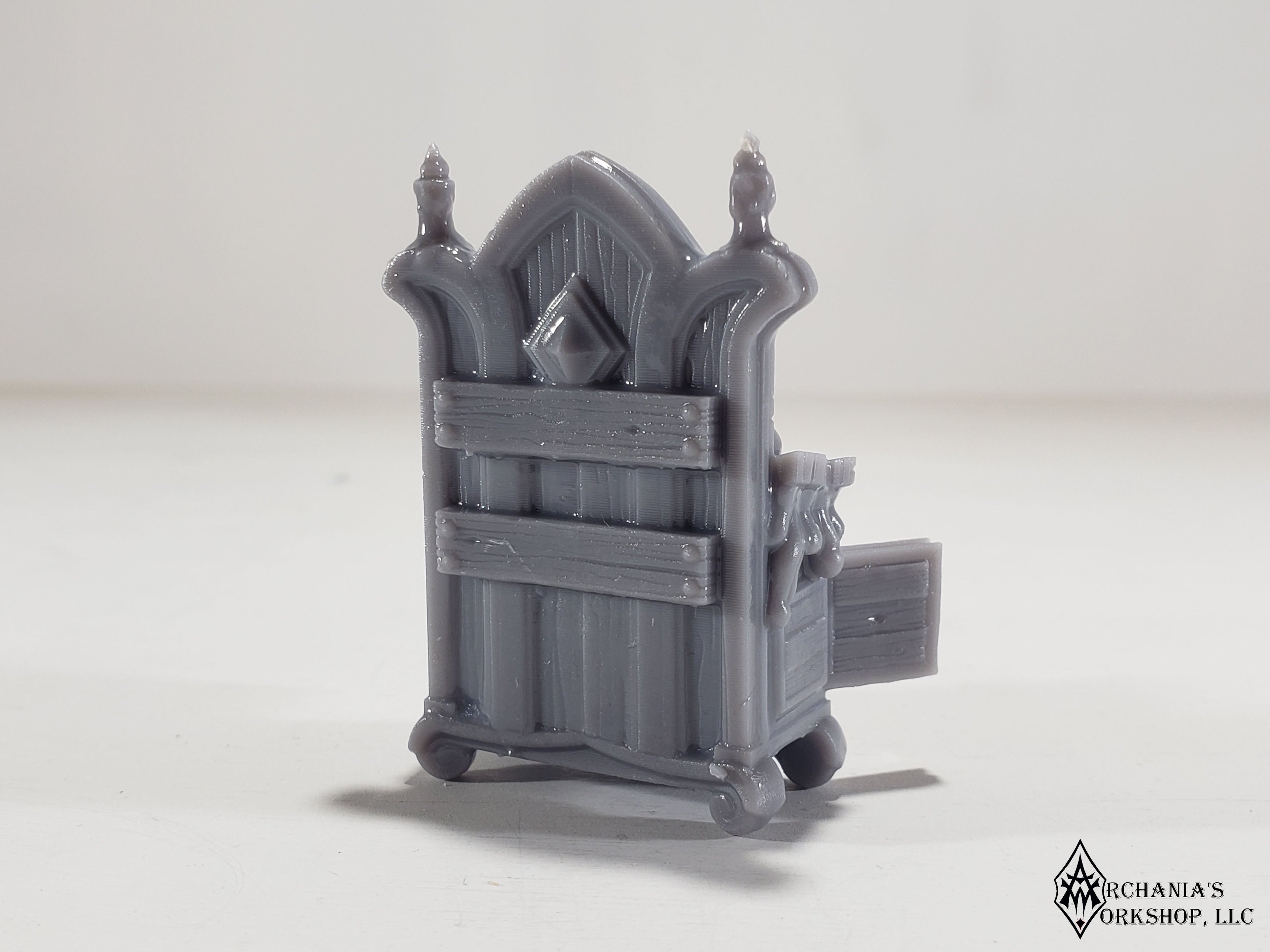 Dresser and Dresser Mimic