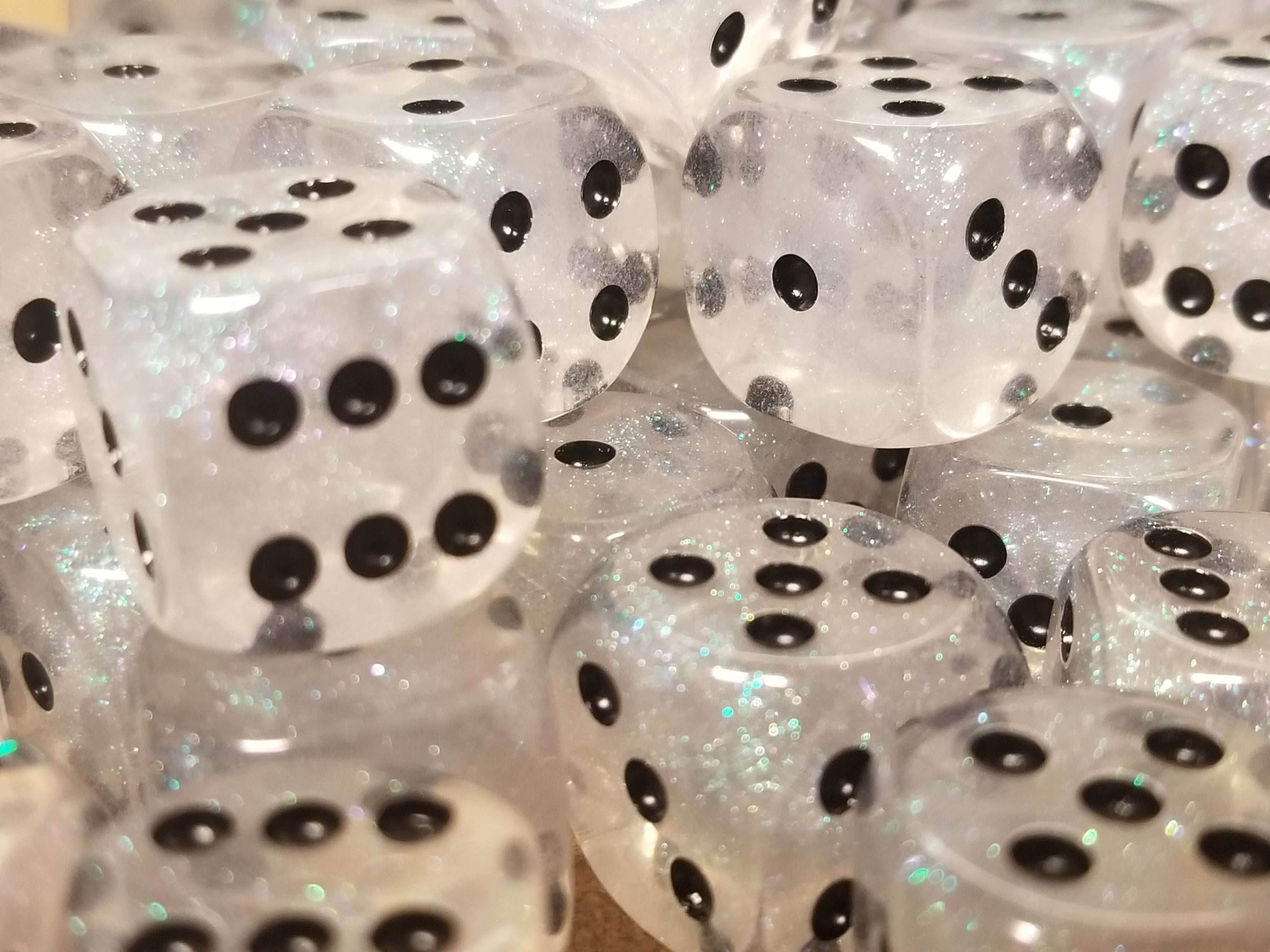 The Time Walker | Clear Glitter 16mm d6 Dice w/Black - 10-Pack of Dice