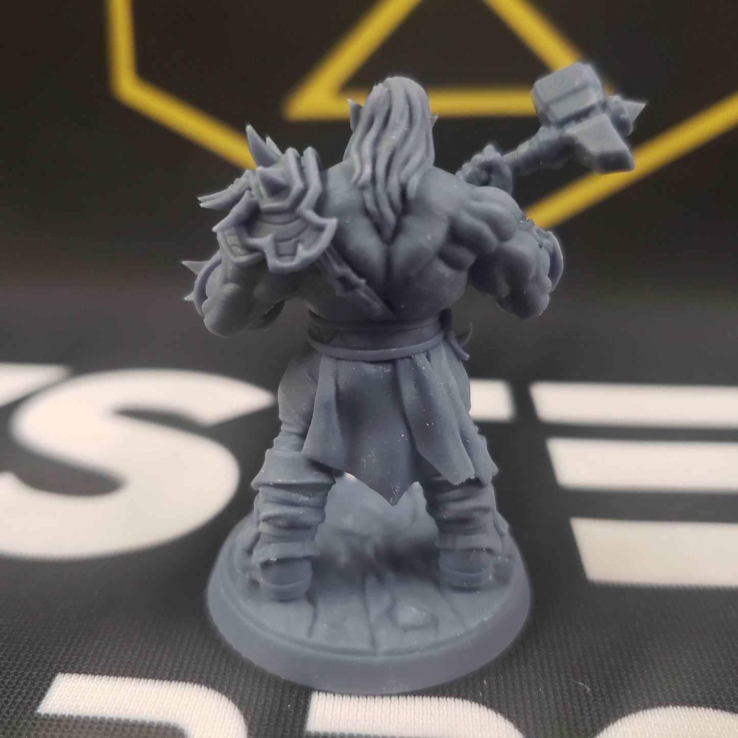 Blackcrag Mountain Orc - Sculpt Option F (Male Orc Barbarian) - With Hair / Hammer & Shield
