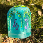'Beyond the Grave' Handmade Resin OOAK Individual Alternative Grave Floral Skull Shaped Style D4 TTRPG Gaming Dice