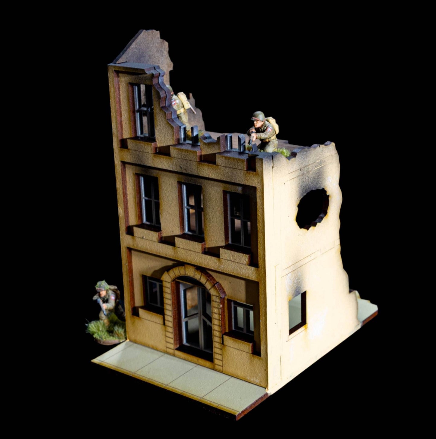 28mm European Building - 28MPNT515 (Painted and Assembled) - 