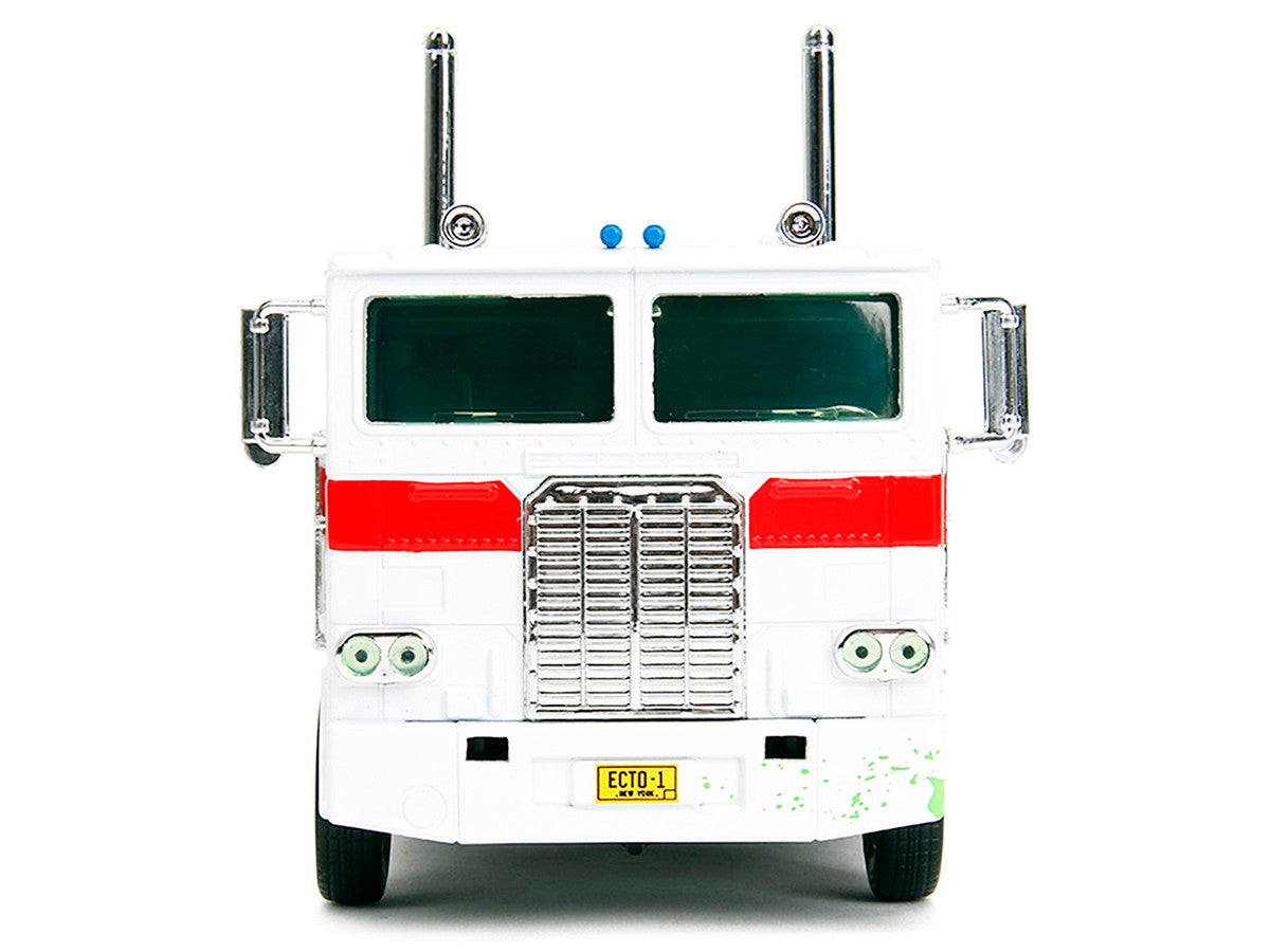 G1 Autobot Optimus Prime Truck White with Robot on Chassis from "Transformers" TV Series - "Ghostbusters" (1984) Movie Crossover "Hollywood Rides" Series 1/24 Diecast Model by Jada-2