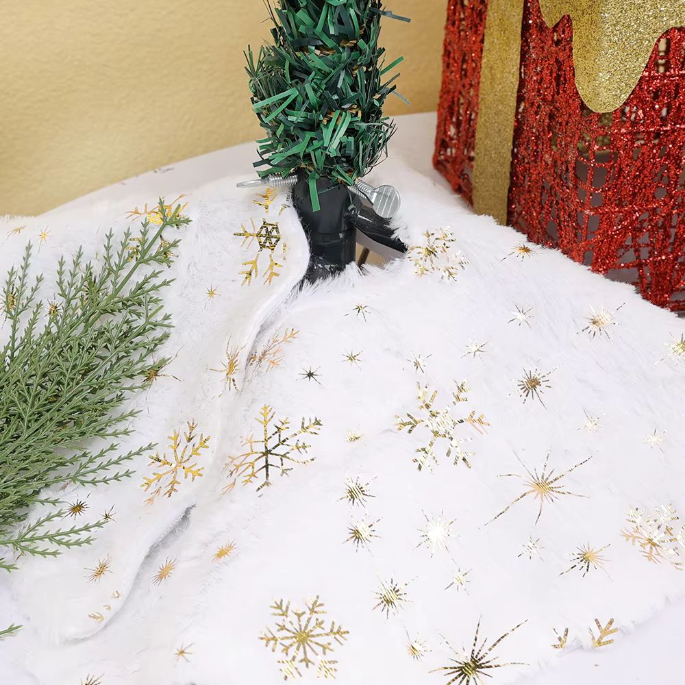 38CM White Snowflake Plush Christmas Tree Skirt