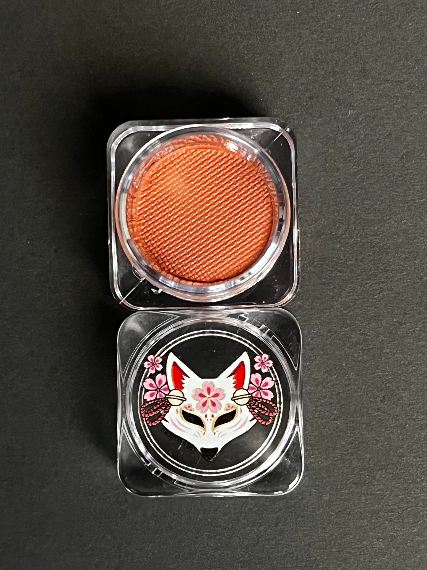 39 - Sandy (Brown) Water Activated Graphic Liner