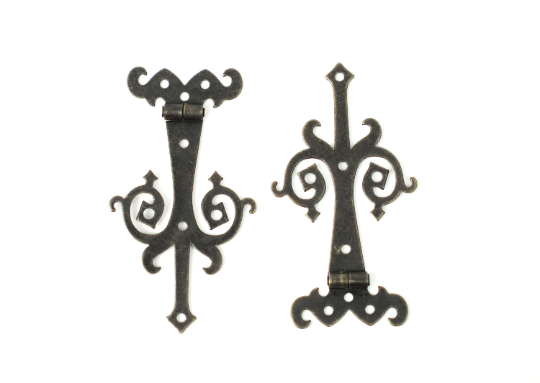 6" Medieval Bronze Finish Strap Hinges - Set of 2