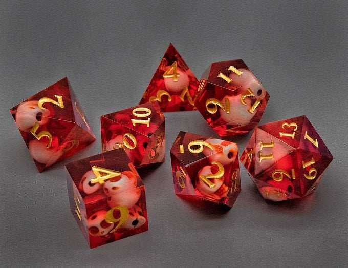 Red Sunken Skull Inclusion 7-Dice Set Resin Sharp Edge RPG DND - 7-Dice
