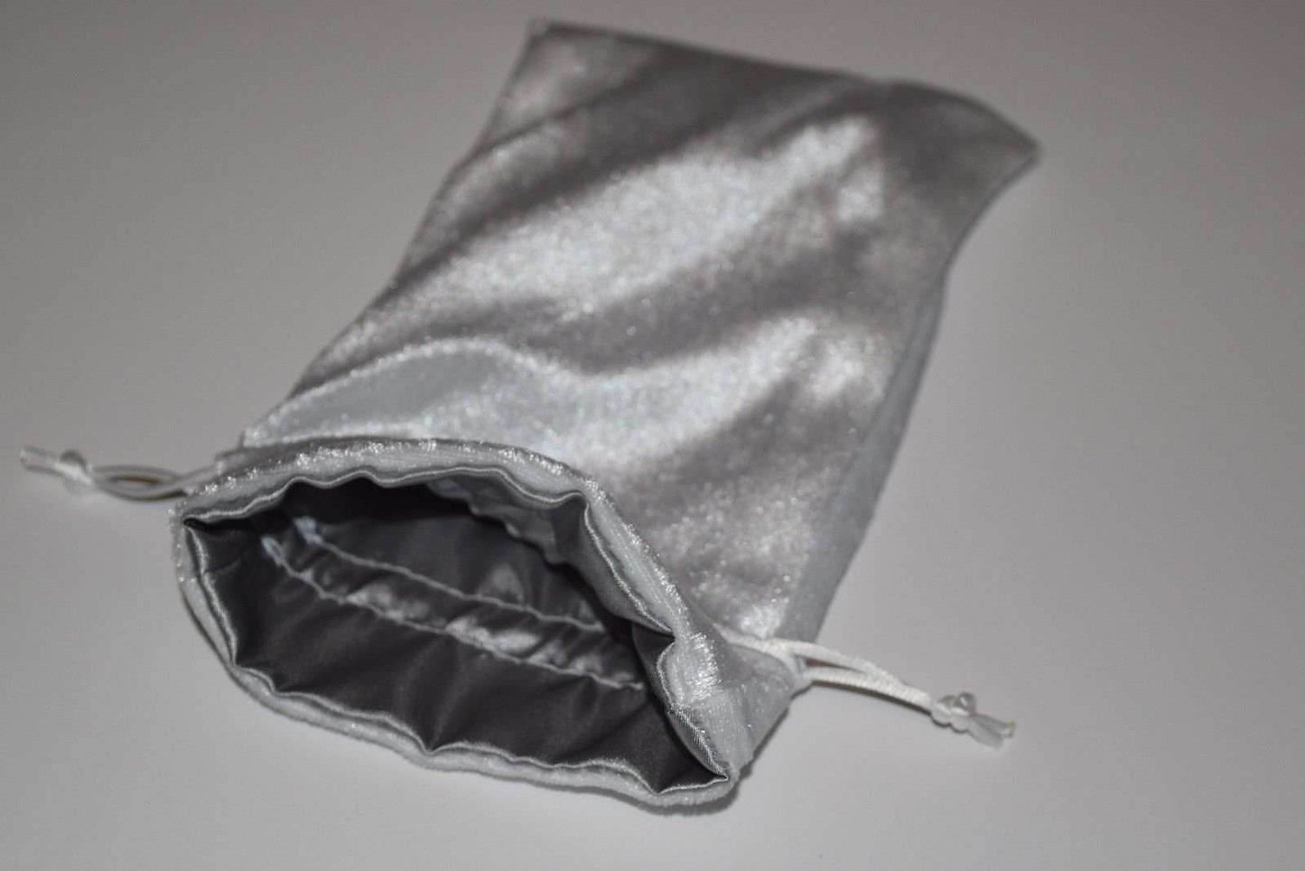 Large White Velvet Gift Bag Game Dice Bag w/ Grey Velvet Lining Counter Pouch - 