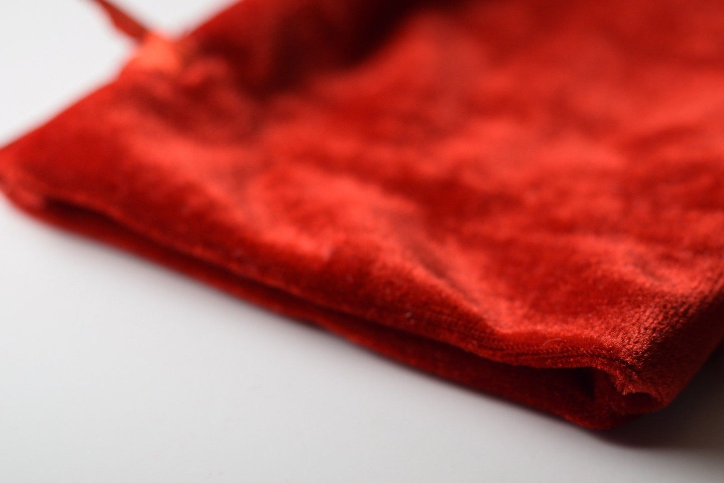 Red Large Soft Velvet 4" x 6" Gift Bag Cards RPG Game Dice Bag Counter Pouch