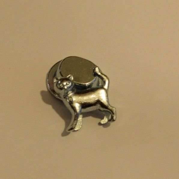 Monopoly Game Replacement Pieces/Movers/Classic Token Lot of 8 Parker Family Cat - 