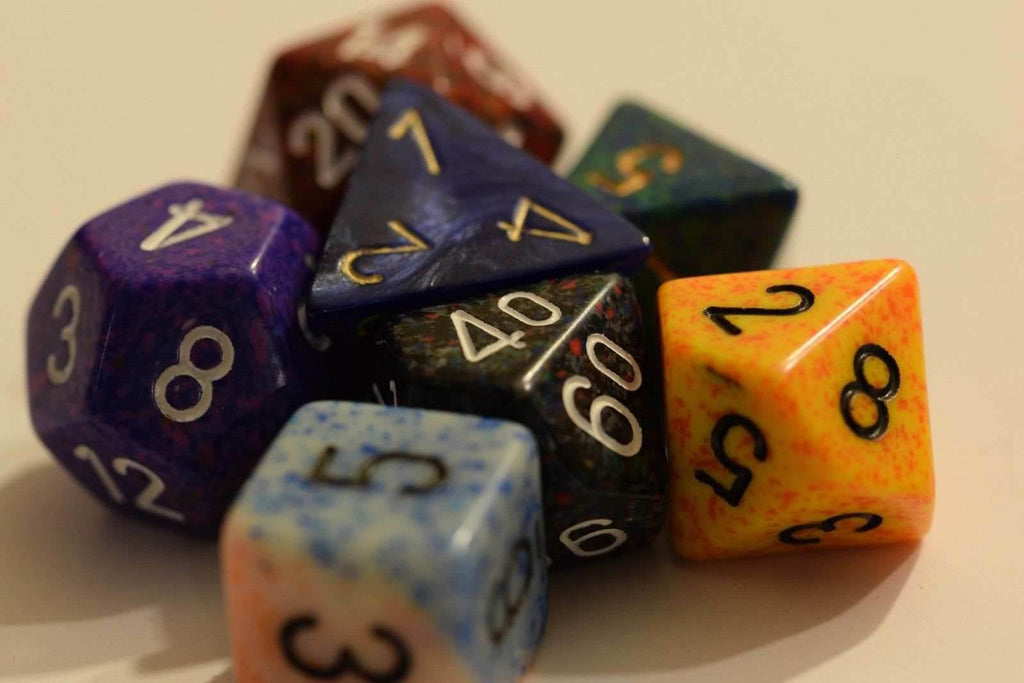 Random set of 7 Gaming Dice Chessex d4, d6, d8,d10, d12, d20 Rare Dungeons&Drago - 