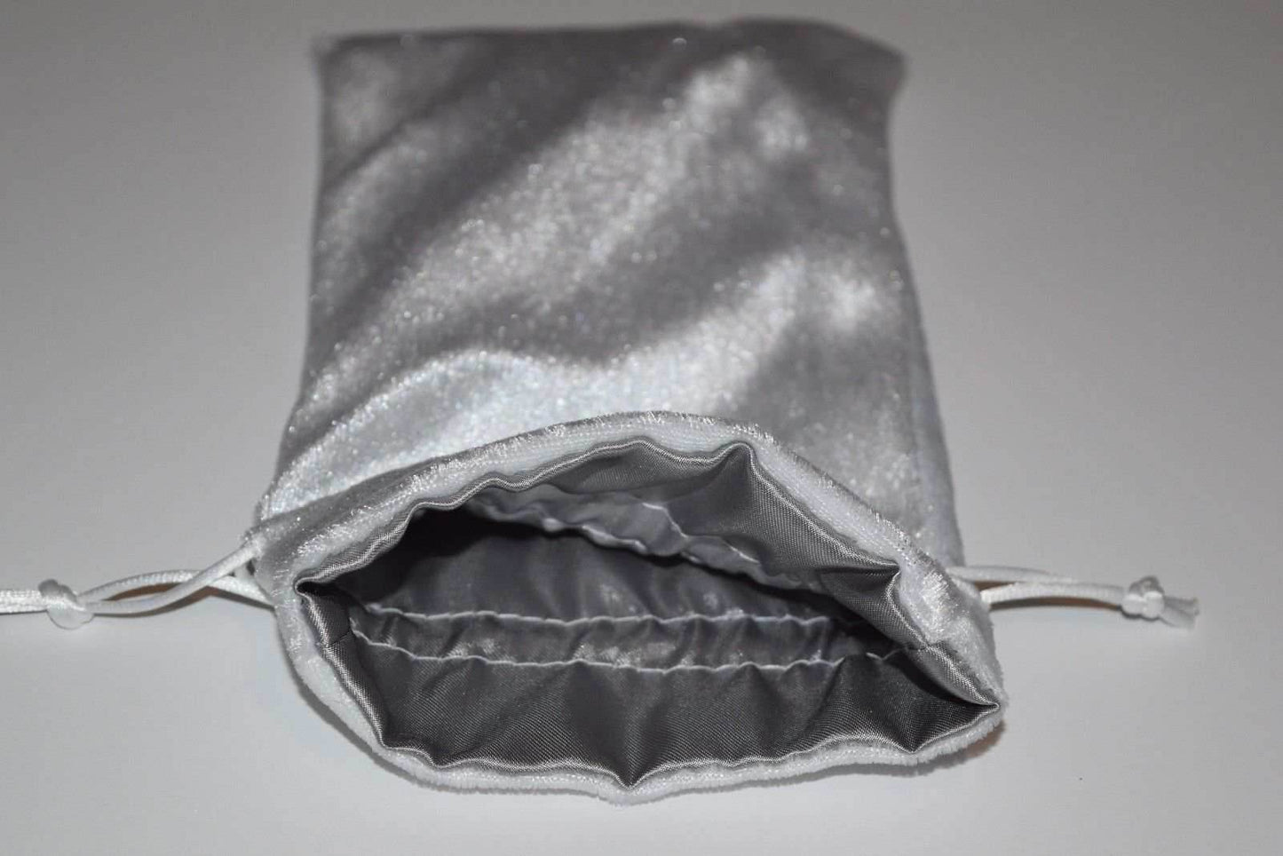 Large White Velvet Gift Bag Game Dice Bag w/ Grey Velvet Lining Counter Pouch - 