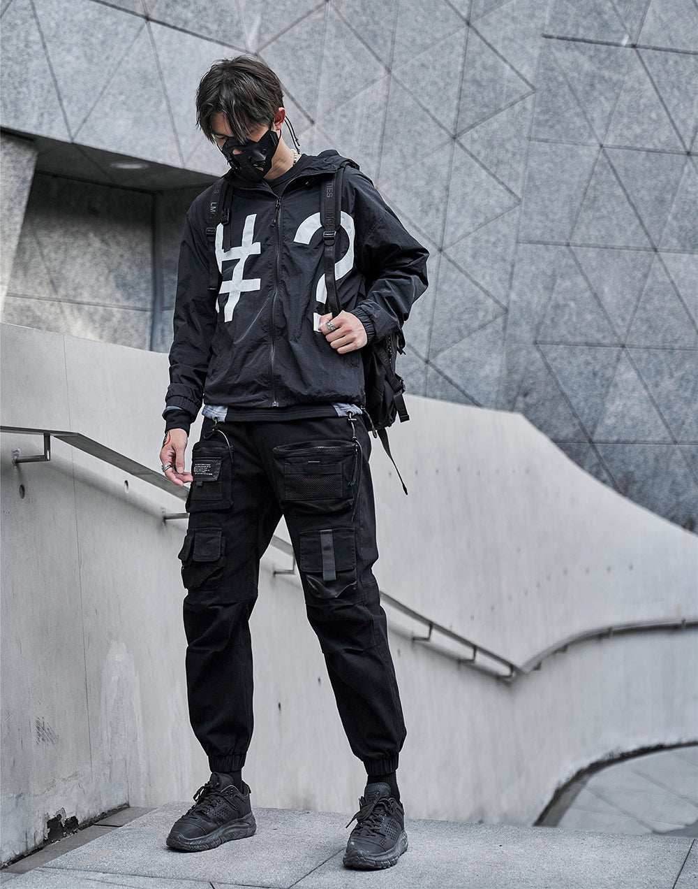 5130 Classic Urban Cargo Pants - Black / S