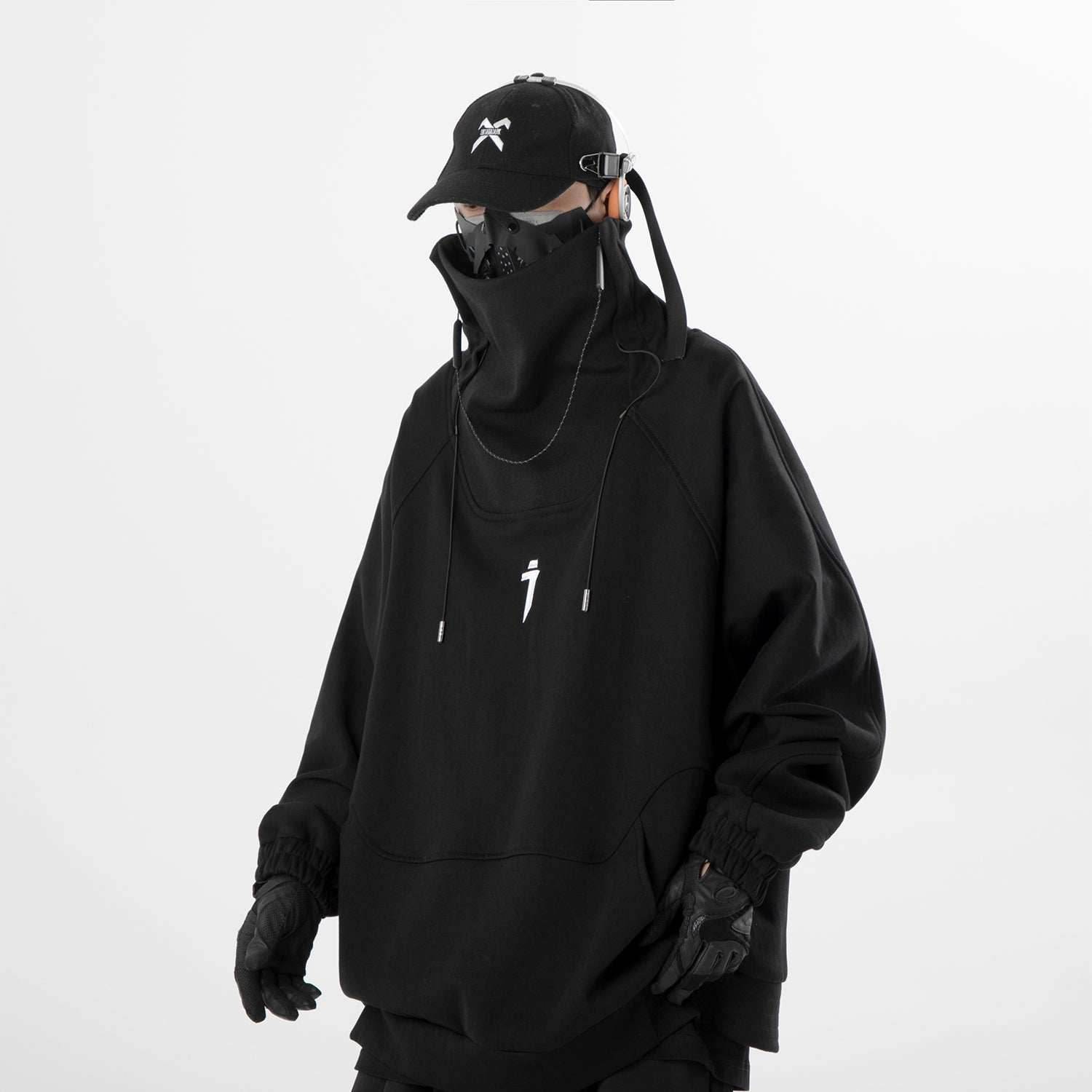 HiH49 Precision High Neck Black Sweater - M