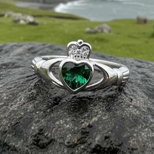 Emerald Meadow Claddagh Ring