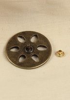Rivet-Plate with Flower Antique Brass