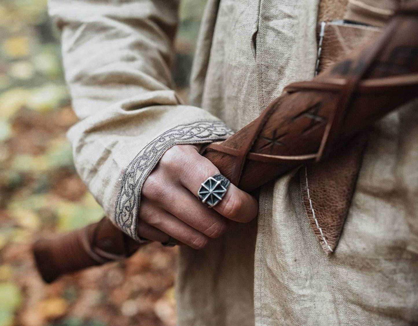 Linen Tunic - Long Sleeve / Medium
