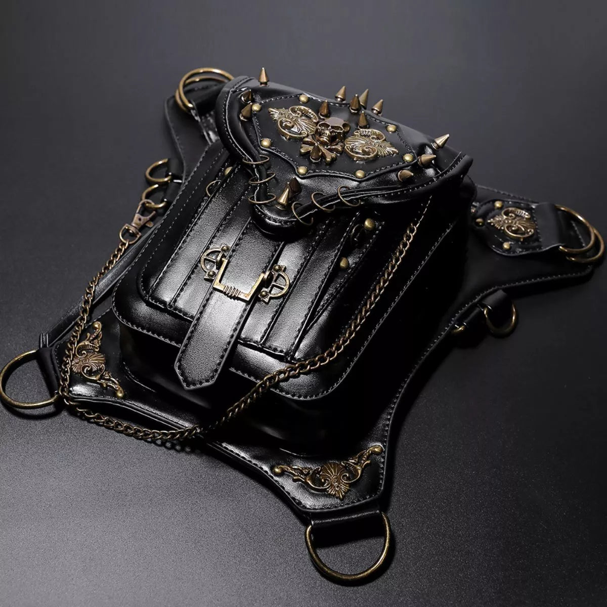 Steampunk Skull Decor Crossbody Bag
