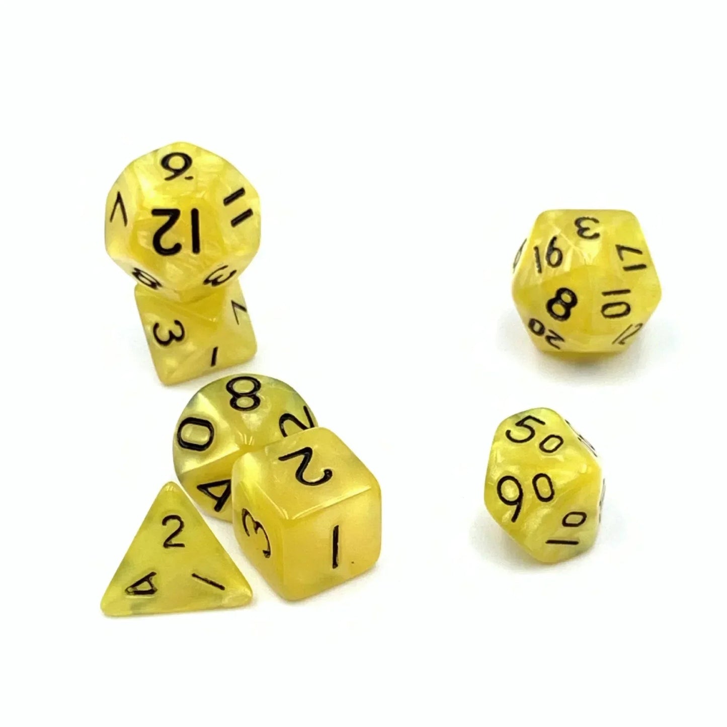 7Pcs of 10mm Mini Board Game Plastic Dice Green White Black Purple Blue Yellow Multi Color Dnd Dice Set Digital Dice Kit