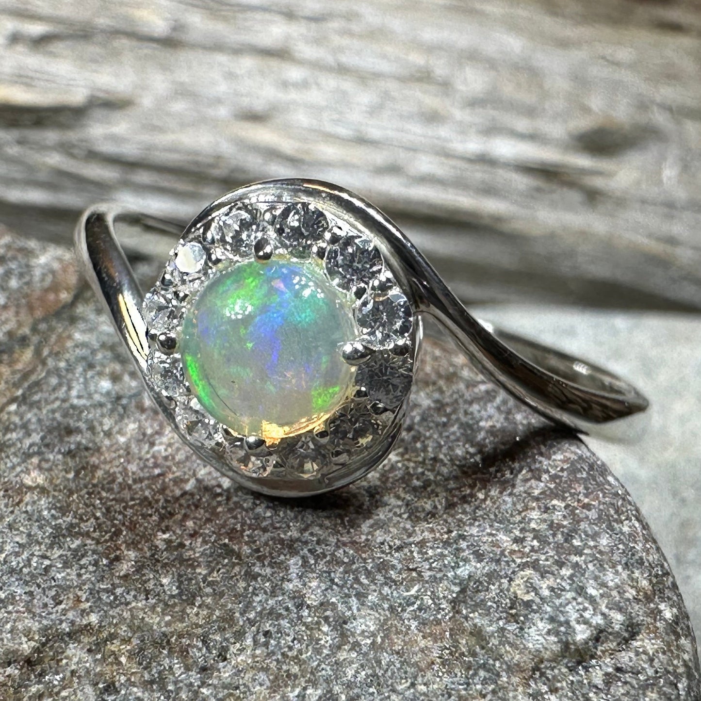 Sairva Opal Ring