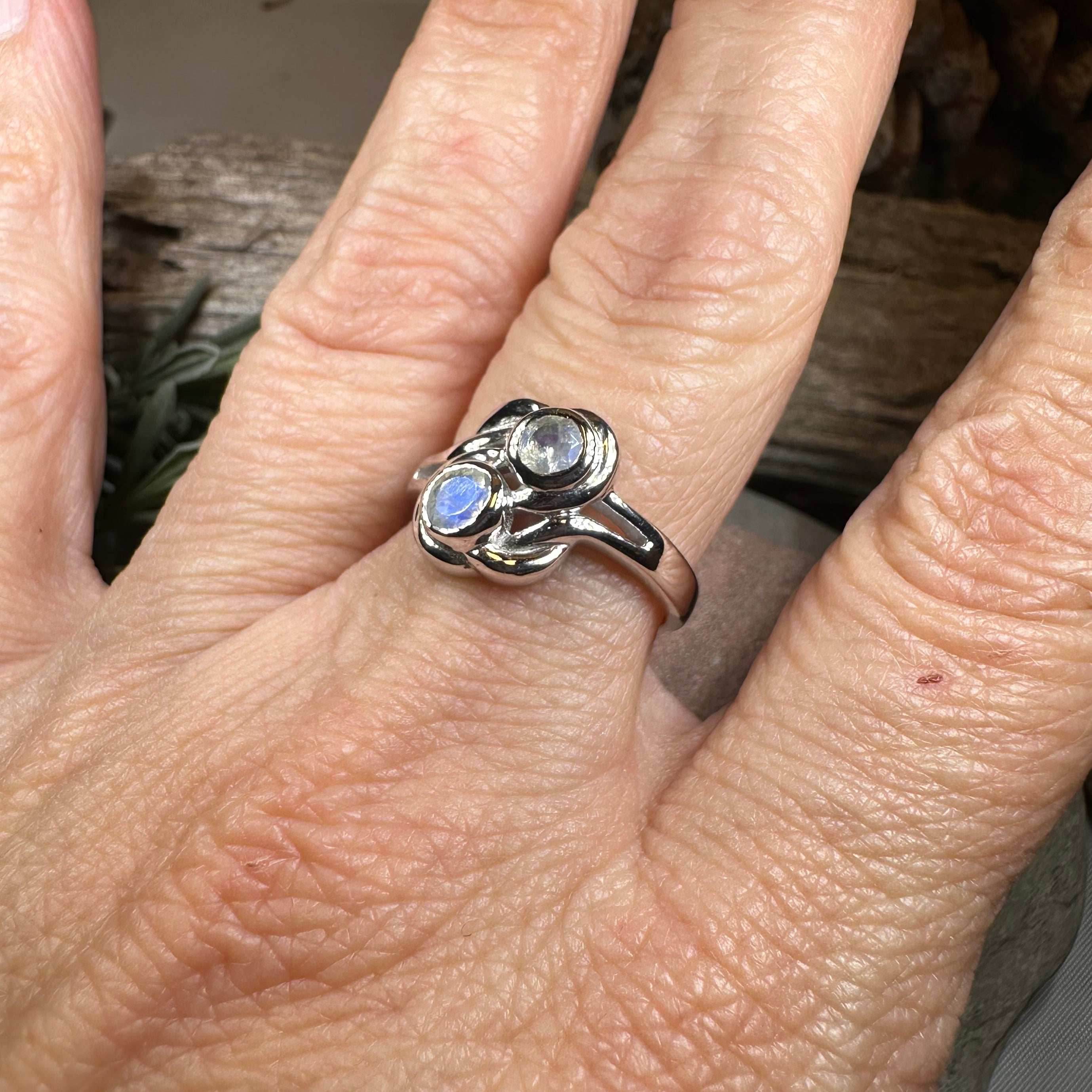 Goldevia Moonstone Ring - 6