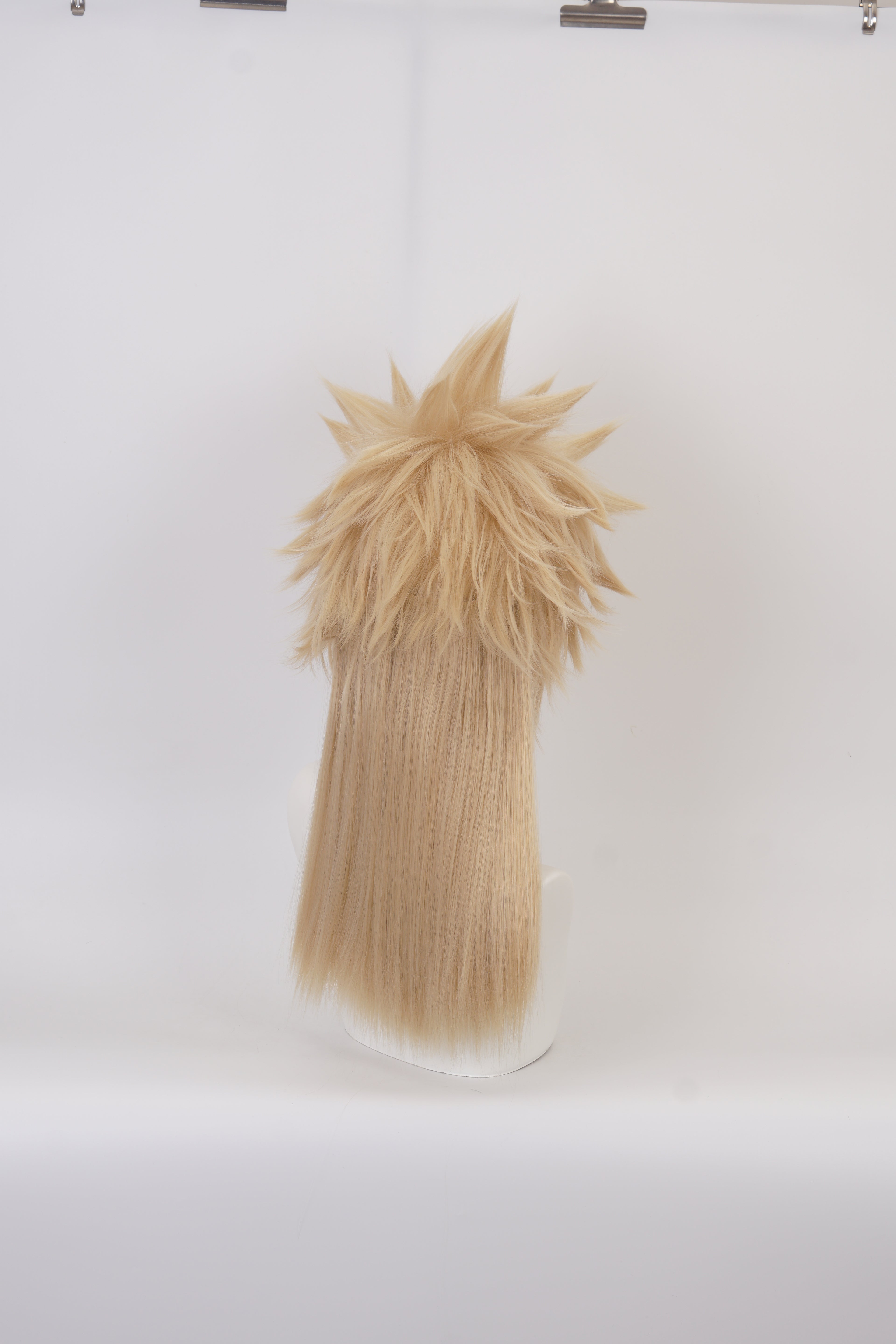 Final Fantasy 7 Cloud wig