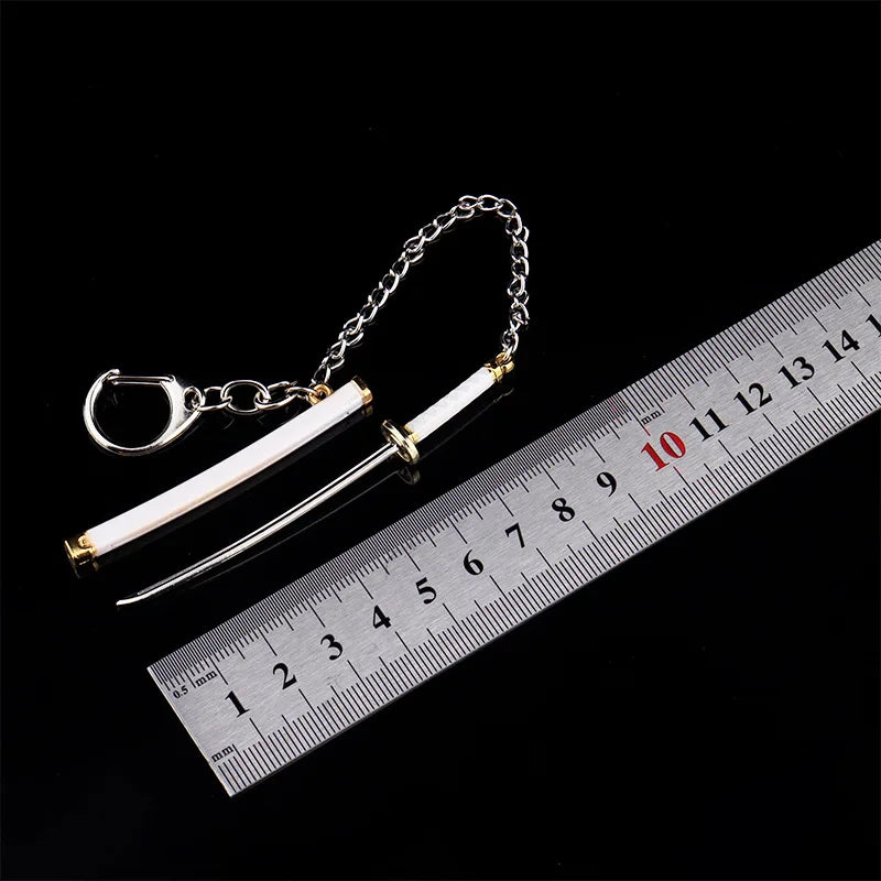 9cm MINI Anime Keychain With Anti-Lost Chain Metal Weapon Sword Model Gift For Anime Cosplay Charms Keychain Backpack Pendants