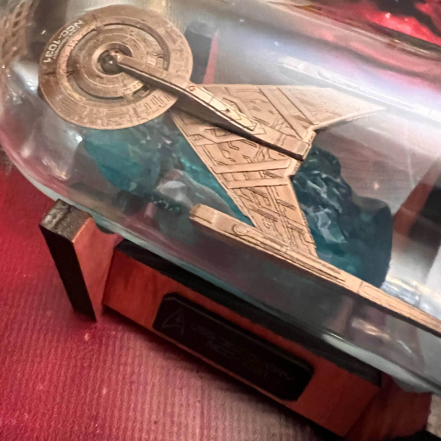 Star Trek USS Discovery NCC-1031 Starship in a Bottle - 