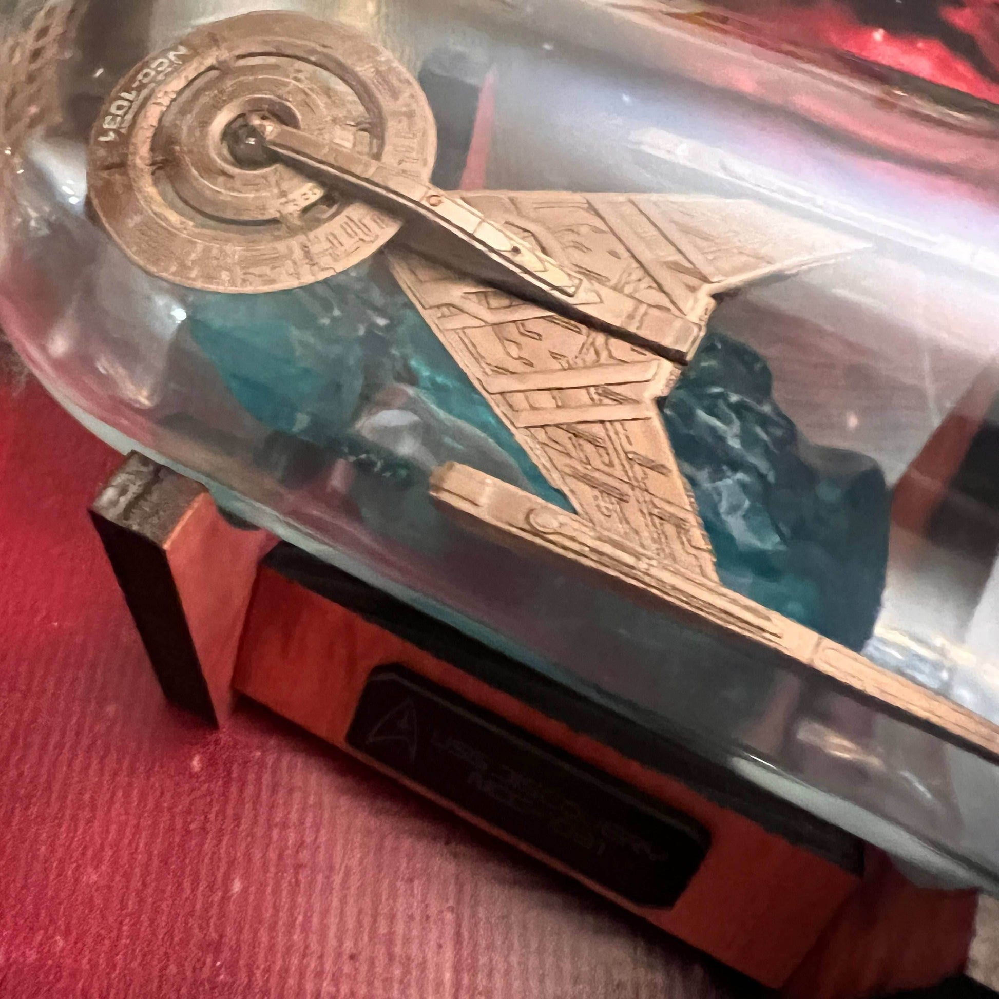 Star Trek USS Discovery NCC-1031 Starship in a Bottle - 